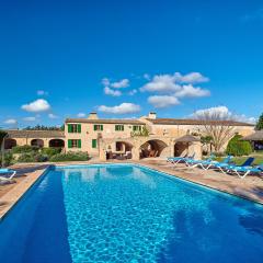 Finca Son Oliver by Mallorca House Rent