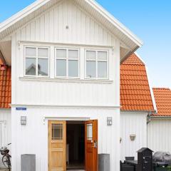 Holiday home KUNGSHAMN III