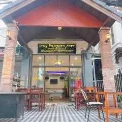 럭키 백패커 호스텔(Lucky Backpacker Hostel)
