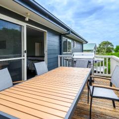 Pleiades Venus Bay pet friendly