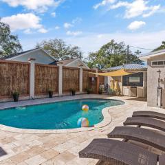 Everlasting Moon - 1204 George Lotson Avenue