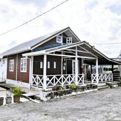 Dongorit Cabin House 1