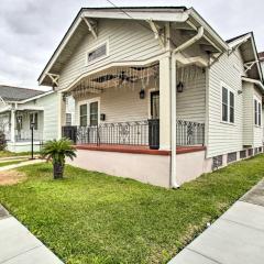 Central New Orleans Apt with Updated Interior