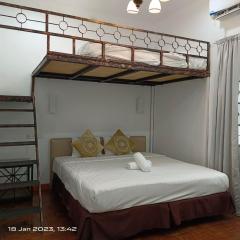 Cheras Homestay Family room with Private Bathroom