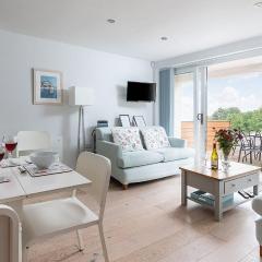 Sandpiper 3 - The Cove - Stunning views, Heated Pool, Allocated Parking
