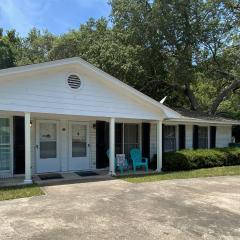 HOLLAND HOUSE DUPLEX Duplex