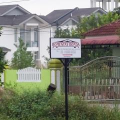 HOMESTAY BONDA PASIR MAS, KELANTAN