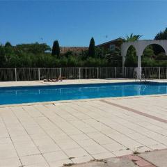 Pavillon avec Terrasse, Piscine et BBQ - 600m Plage, 4 Pers - FR-1-701-41