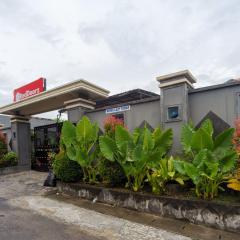 RedDoorz Syariah near RS Advent Bandar Lampung