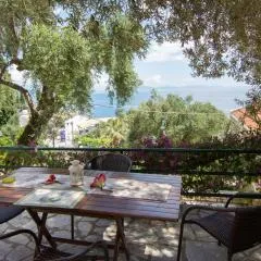 Eleni's Apartments