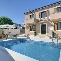 Top Villa mit privatem Pool nur 1 km bis zum Strand mit Klima, WLAN, Sonnenliegen, Grill