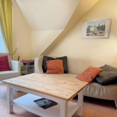 Haus-Duenenhof-Whg-Glueck-im-Winkel