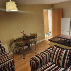 Two Bedroom Apartment, Free parking, Close to UCLAN and free WIFI