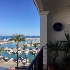 2257-Stunning penthouse first line port sea view