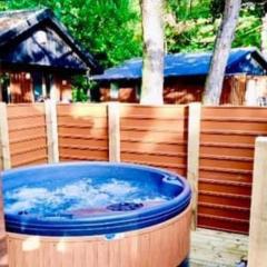 Beech Lodge 4 Hot Tub