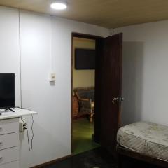 Montevideo Apartamento centro a estrenar comodo