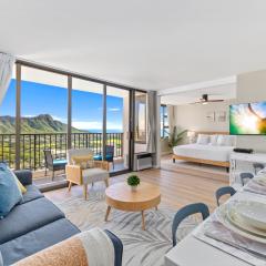 Stylish Oasis with Great Ocean and Diamond Head Views, Free Parking!