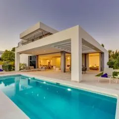 VACATION MARBELLA I Villa Schumacher, New Built, Sea View, Luxury, Private Pool