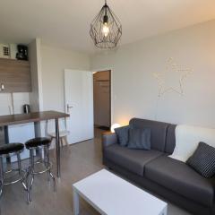 Annecy : 2 pièces rénové près du lac avec parking - FR-1-432-76