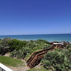Pelican Perch-Four bedroom heated pool oceanfront home