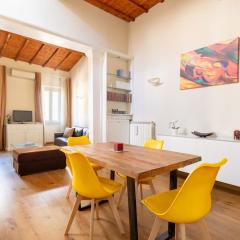 Modern, Bright near Boboli Gardens & Santo Spirito - HomeUnity