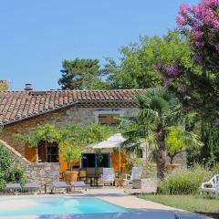 Beautiful Home In La Batie Rolland With Outdoor Swimming Pool, 3 Bedrooms And Wifi