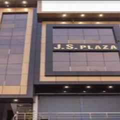 Hotel J.S. Plaza By WB Inn