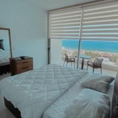 1 Bedroom with Panoramic Sea View
