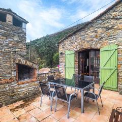 Cozy Home In Olargues With Kitchen