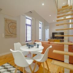 Downtown Amazing Duplex by Vacationy