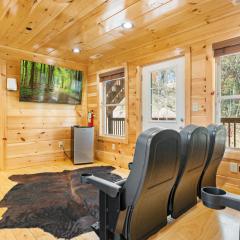 Pine Mountain Retreat, Hot Tub, Game Room, 560 FREE tickets each paid day!!!