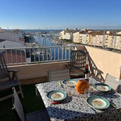 T2 Cabine, Terrasse, Parking Privé, Animaux Acceptés - FR-1-702-38