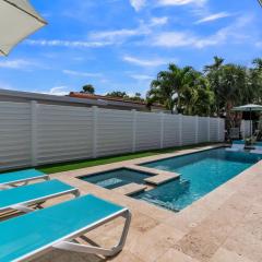 Sandcastles & Sunshine at Towering Palms of Wilton Manors residence