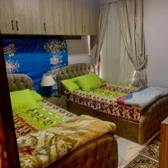Portosaid بورتو سعيد (غرفه وصاله )