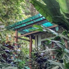 Cozy Wayan Sueta's Garden Villa 2