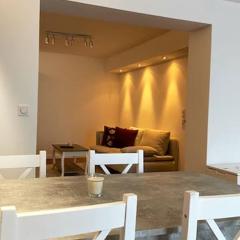 EXKLUSIVE 2-Zimmer Wohnung am Osterdeich mit Stil