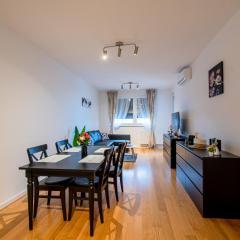 Flexible SelfCheckIns 41 - Zagreb - Luxury - Parking - Loggia - Brand New