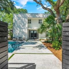 Zen-N-Sea - 4222 Third St