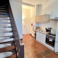 Monteurwohnung Brunsbüttel zentrale Lage mit Parkplatz & Schleusenblick