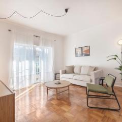 Coral Apartment by Olala Homes