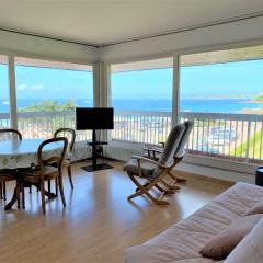Appartement VUE SUR MER avec terrasse, plage de Trestraou à PERROS-GUIREC - Réf 960