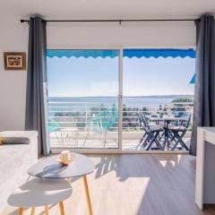 Apartment With Panoramic Sea View, Walk To The Beach - Maréchal Juin