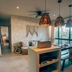Vida Jungle Apart 7 with special fee to access Hotel Bardo