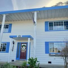 Charming 4B 2B Home In Exclusive Neighborhood of Eureka