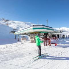 Fiocco Di Neve Ski in- Ski out Mt 10- Happy Rentals