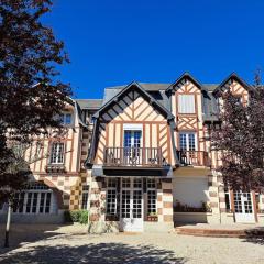 Studio chic, hyper centre, 4 minutes de la plage