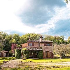 Villa I Camini - Outbuilding, dependance - Swimming pool - Garden - BBQ and fireplaces - Soccer field