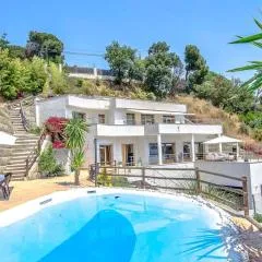 Catalunya Casas Modern Magnificence , only a few km to the beach!