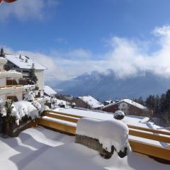 Apartment Terrasse Des Alpes 815 by Interhome