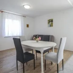 Apartment Tosca with Parking